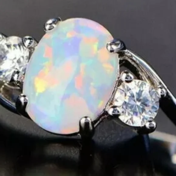 Gorgeous Ring #430 - Picture 2 of 3